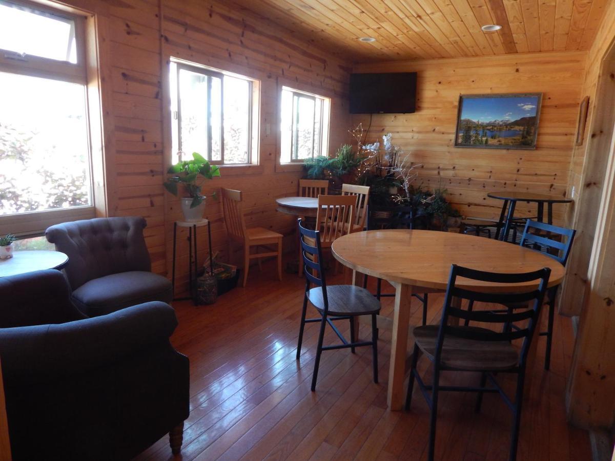 Hotel Alpine